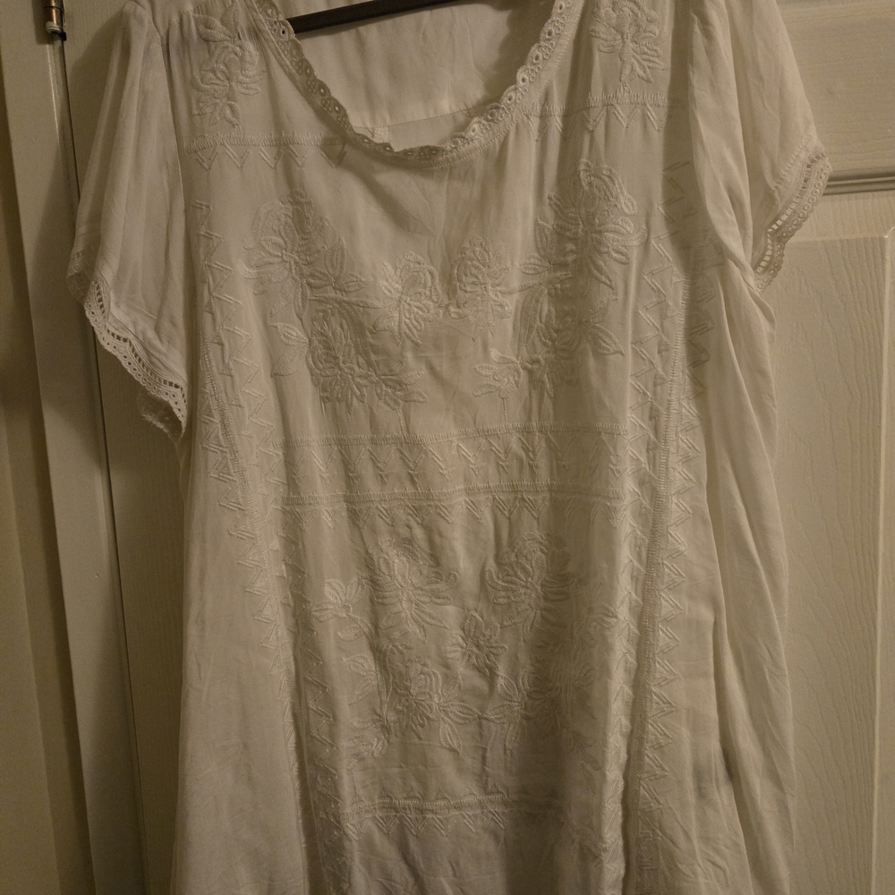 Torrid White Embroidered Blouse